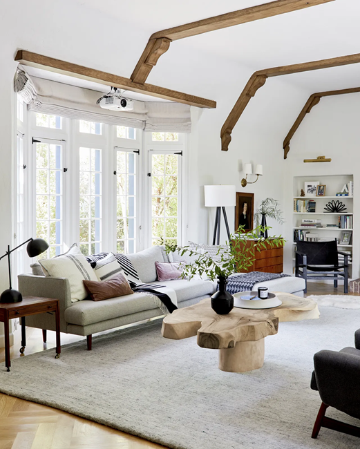 how-to-design-a-modern-living-room-with-layers-of-textures-for-a-cozy-look