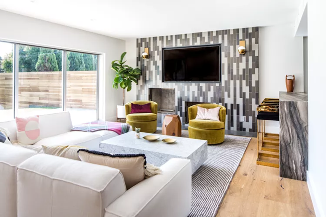 how-to-mix-interior-desing-styles-in-a-Mid-Century-Modern-Eclectic-living-room