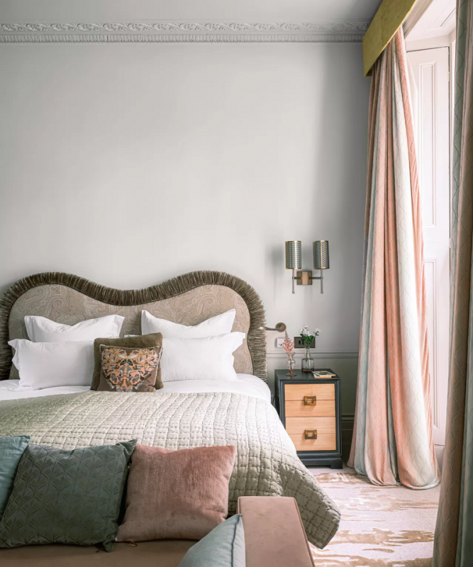 21-Tips-To-Make-Your-Bedroom-Elegant and-Extra-Cozy