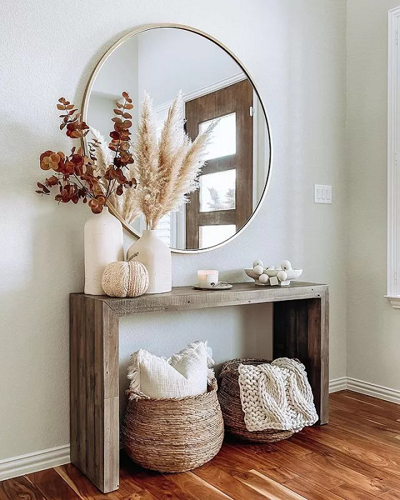 Entryway-Elegance-Warm-Fall-Decor-Welcomes-You-Home