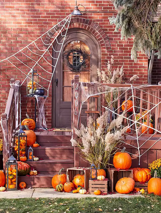 Explore-the-popular-pumpkin-decorations-that-add-an-enchanting-touch-to-your-Halloween-festivities