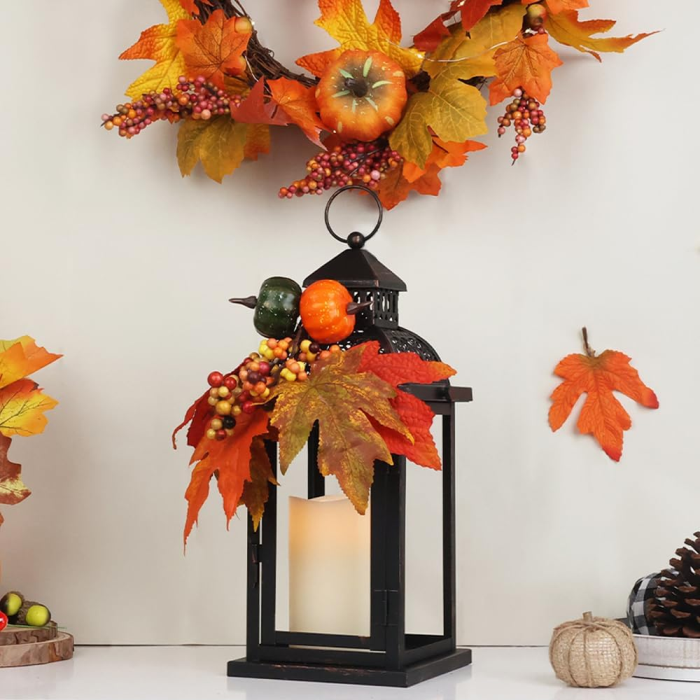 seasonal-fall-decor-ideas-candle-holder-lantern