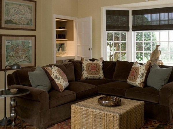 traditional-living-room-with-ugly-dark-brown-couch