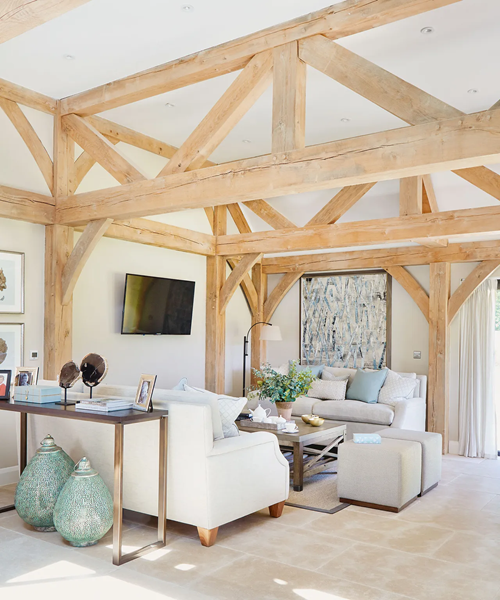 how-to-choose-the-right-tv-size-for-a-large-living-room-with-wood-beams