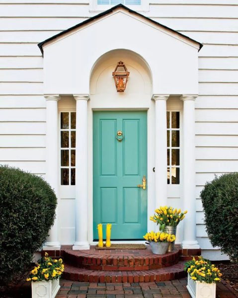 turquoise-front-door-color-for-a-southwestern-look