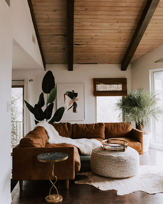 earthy-living-room-with-brown-sectional-and-light-color-palette