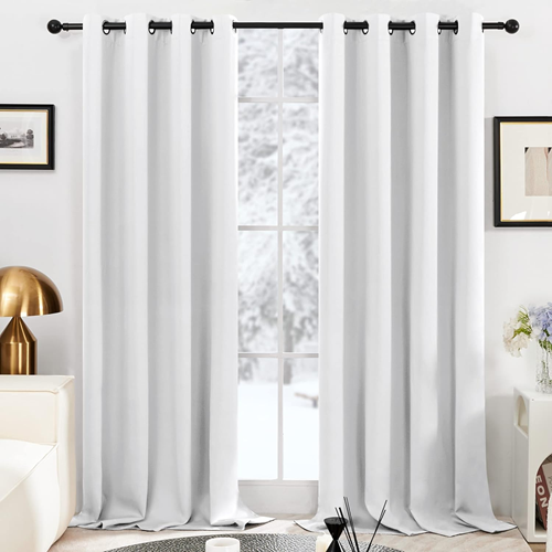modern-living-room-with-best-blackout-curtains